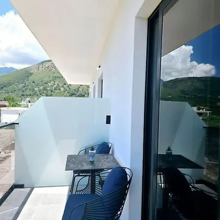Ambelas Getaways Himare Exterior photo